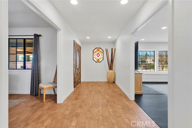 Detail Gallery Image 7 of 58 For 18186 Bangor, Hesperia,  CA 92345 - 4 Beds | 3 Baths