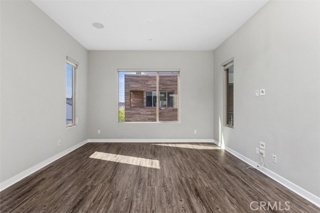 MLS #OC25196521 image #11