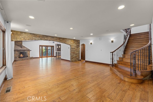 3208 Walnut Avenue, Manhattan Beach CA: https://media.crmls.org/medias/73a00fa1-142f-40aa-8b2f-667dd14c2767.jpg