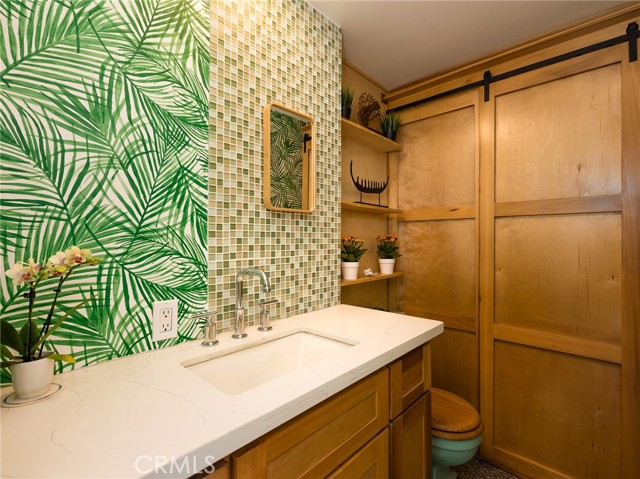 Detail Gallery Image 14 of 36 For 100 Atlantic Ave Ph2,  Long Beach,  CA 90802 - 2 Beds | 2 Baths