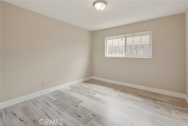518 S Forest Avenue, Santa Ana CA: https://media.crmls.org/medias/73a1f336-d828-4650-b27f-cf0a7c2b48aa.jpg