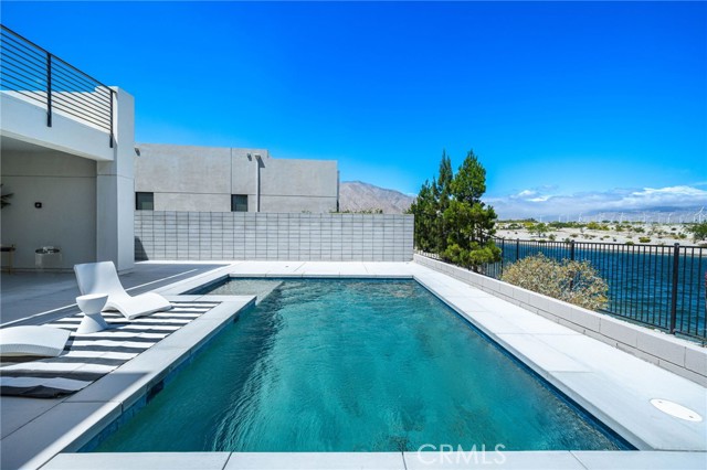 Detail Gallery Image 13 of 32 For 592 Palladium Bld, Palm Springs,  CA 92262 - 3 Beds | 3/1 Baths