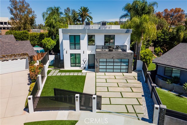 4706 Katherine Avenue, Sherman Oaks CA: https://media.crmls.org/medias/73a26764-bf16-458f-8814-e8f26b347462.jpg