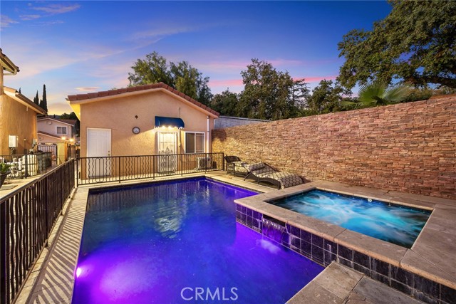 Detail Gallery Image 45 of 63 For 10610 Oak Tree Way, Sunland,  CA 91040 - 5 Beds | 4 Baths