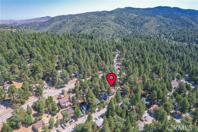 Detail Gallery Image 24 of 27 For 31776 Panorama Dr, Running Springs,  CA 92382 - 4 Beds | 2 Baths