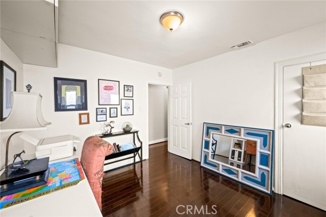 Detail Gallery Image 24 of 40 For 3441 Virginia Rd, Los Angeles,  CA 90016 - 3 Beds | 2 Baths