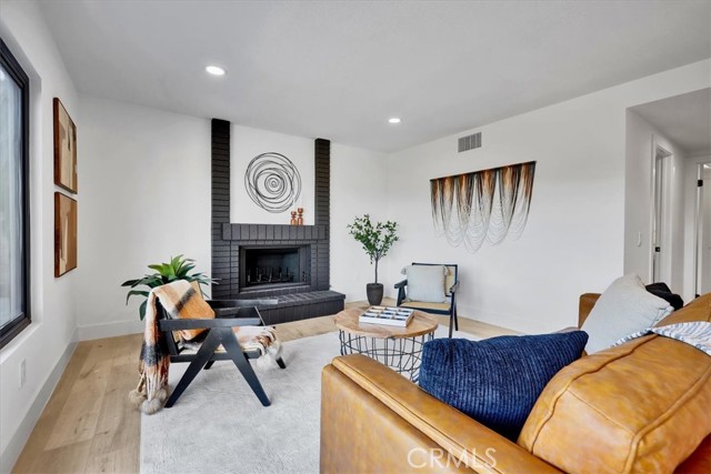 Detail Gallery Image 18 of 45 For 1116 Hedgewood, Diamond Bar,  CA 91765 - 4 Beds | 3 Baths