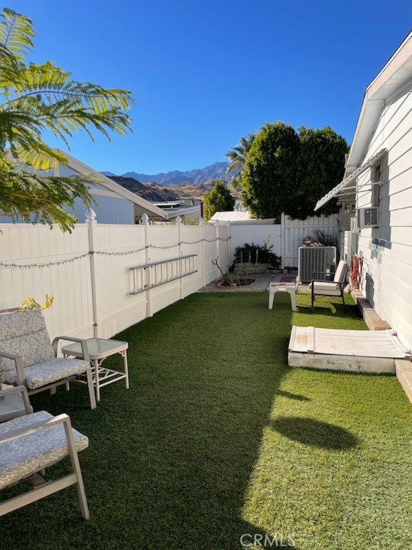 Detail Gallery Image 55 of 72 For 163 Yucca Dr, Palm Springs,  CA 92264 - 2 Beds | 2 Baths