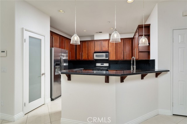 Detail Gallery Image 11 of 44 For 7331 Shelby Pl, Unit 102, Rancho Cucamonga,  CA 91739 - 3 Beds | 2/1 Baths