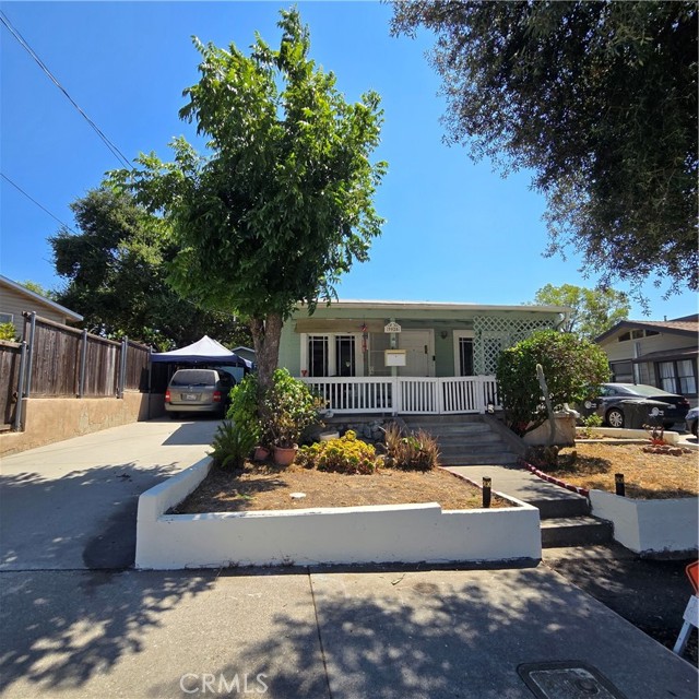 Detail Gallery Image 15 of 15 For 3928 La Crescenta Ave, Glendale,  CA 91020 - 2 Beds | 1 Baths