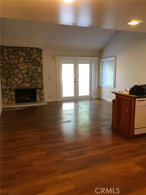 Detail Gallery Image 4 of 10 For 18622 Kamstra Ave, Cerritos,  CA 90703 - 6 Beds | 3 Baths