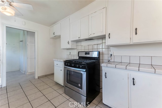 Detail Gallery Image 15 of 35 For 7921 Wish Ave, Van Nuys,  CA 91406 - 3 Beds | 2 Baths