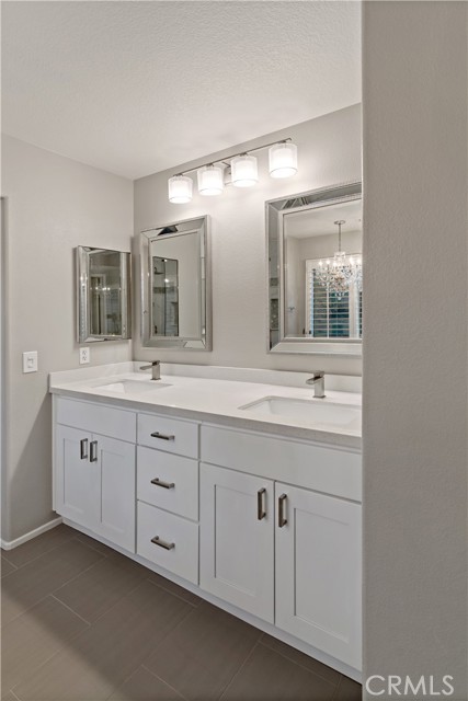 Detail Gallery Image 19 of 37 For 1472 Pinewood Dr, Corona,  CA 92881 - 3 Beds | 2/1 Baths