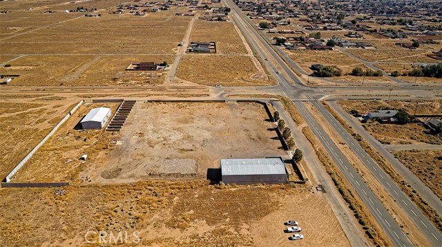 19901 Neuralia Rd, California City, California 93505, ,Commercial Lease,For Rent,19901 Neuralia Rd,CRHD24143430