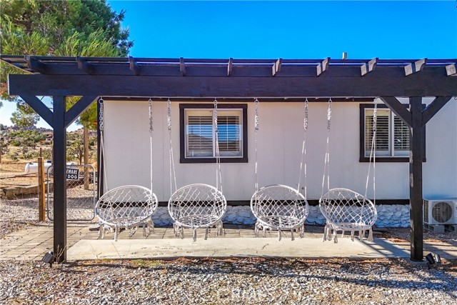 Detail Gallery Image 7 of 75 For 51130 Burns Canyon Rd, Pioneertown,  CA 92268 - 3 Beds | 2 Baths