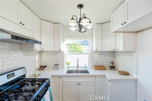 Detail Gallery Image 13 of 30 For 4667 N Stoddard Ave, San Bernardino,  CA 92407 - 3 Beds | 2 Baths