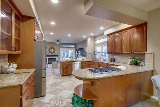 4 Sugarpine Drive, Trabuco Canyon CA: https://media.crmls.org/medias/73a91cc2-48a1-472b-ba32-7b739a9c1875.jpg