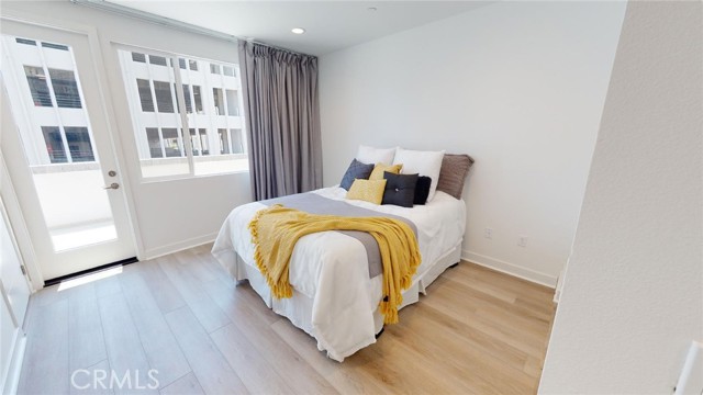 Detail Gallery Image 13 of 38 For 359 E Broadway, Long Beach,  CA 90802 - 2 Beds | 2/1 Baths