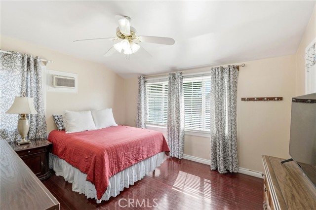 Detail Gallery Image 24 of 33 For 18149 Saticoy, Reseda,  CA 91335 - 3 Beds | 2 Baths