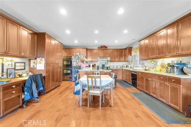 Detail Gallery Image 9 of 31 For 7595 Duck Creek, Rancho Cucamonga,  CA 91739 - 5 Beds | 3 Baths