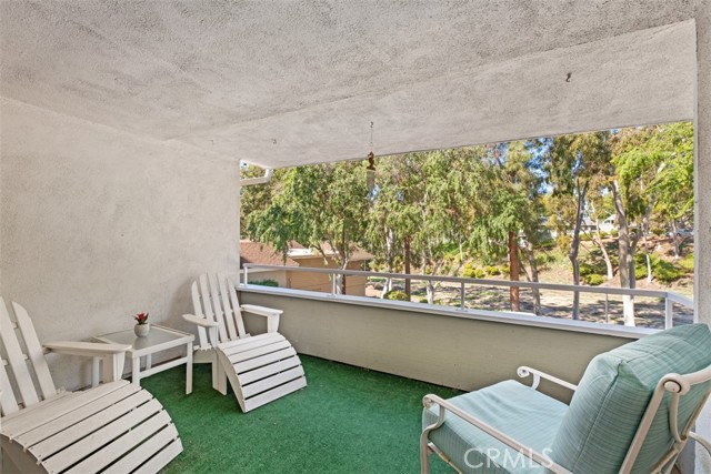 Detail Gallery Image 3 of 15 For 22152 Caminito Amor, Laguna Hills,  CA 92653 - 2 Beds | 1 Baths
