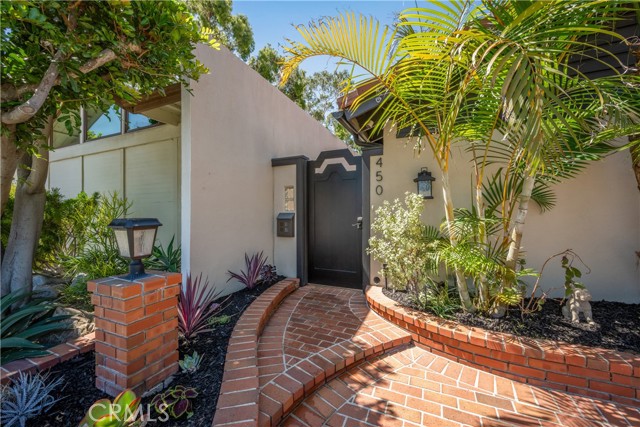 Detail Gallery Image 4 of 68 For 450 Electric, Seal Beach,  CA 90740 - 3 Beds | 2 Baths