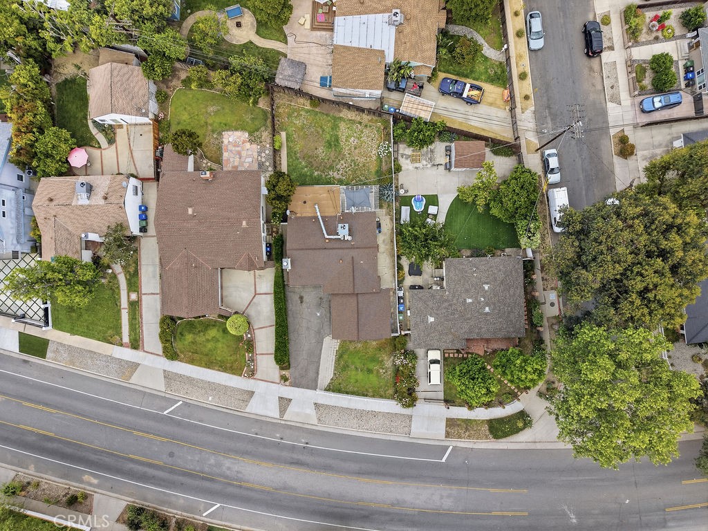 https://media.crmls.org/medias/73ac9dd7-f135-4ec1-a909-b48dce25d214.jpg?preset=X-Large