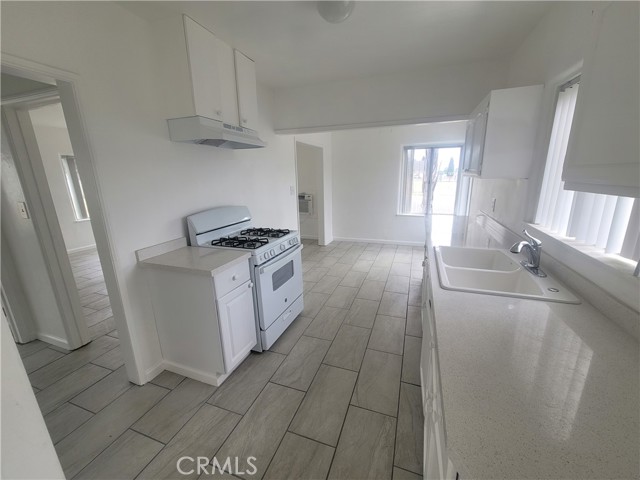 Image 7 of 10 For 545 2nd Street