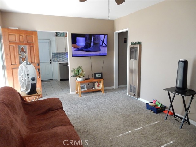 Detail Gallery Image 3 of 19 For 3361 W Thornton, Anaheim,  CA 92804 - 3 Beds | 2 Baths