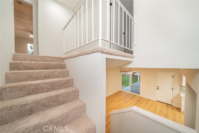 895 Huston Drive, Riverside CA: https://media.crmls.org/medias/73adb6e1-c750-458c-a8c7-ff15a4a8dbab.jpg