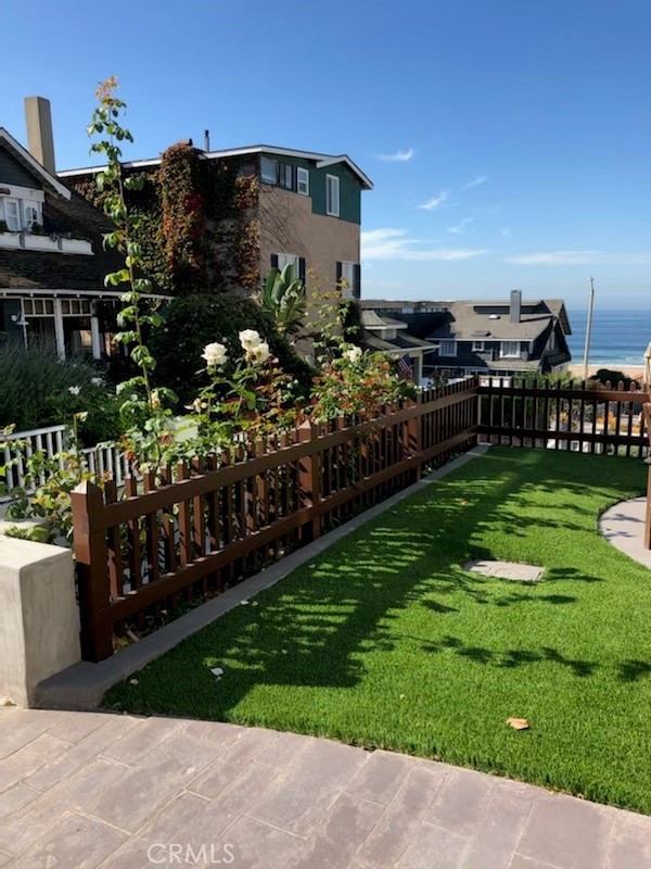 124 8th Street, Manhattan Beach, California 90266, 3 Bedrooms Bedrooms, ,2 BathroomsBathrooms,Residential,Sold,8th,SB21233219