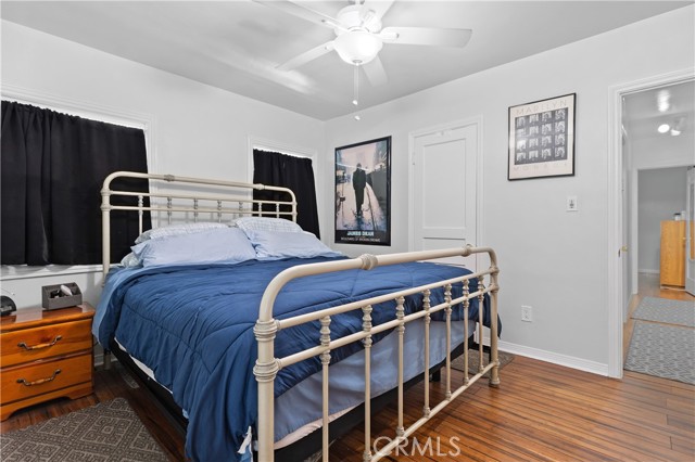 Detail Gallery Image 24 of 36 For 5919 Bellflower Bld, Lakewood,  CA 90713 - 3 Beds | 2 Baths