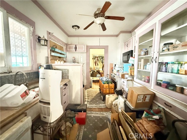 Detail Gallery Image 9 of 22 For 83040 Magnolia Ave, Trona,  CA 93562 - 3 Beds | 1 Baths