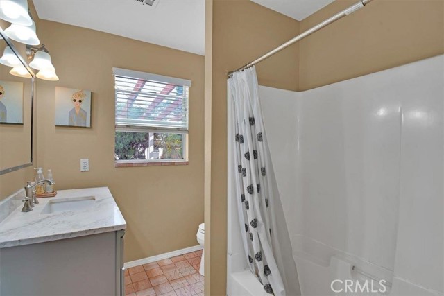 Detail Gallery Image 19 of 40 For 353 N Barrett Rd, Yuba City,  CA 95991 - 2 Beds | 1 Baths