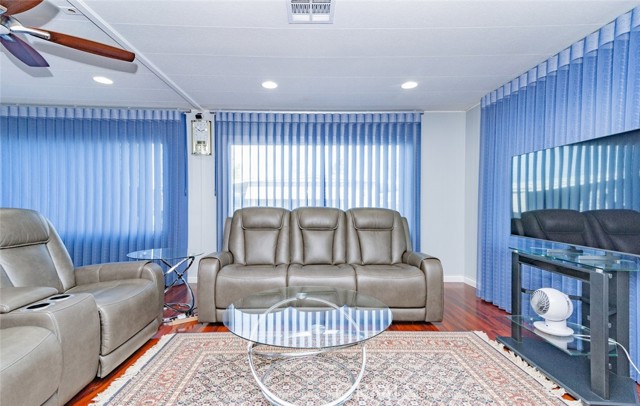 Detail Gallery Image 6 of 21 For 15300 Magnolia St #82,  Westminster,  CA 92683 - 2 Beds | 2 Baths