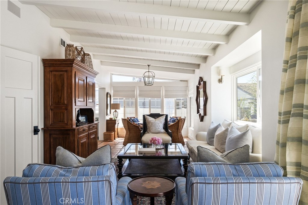 MLS #OC25248190 image #8
