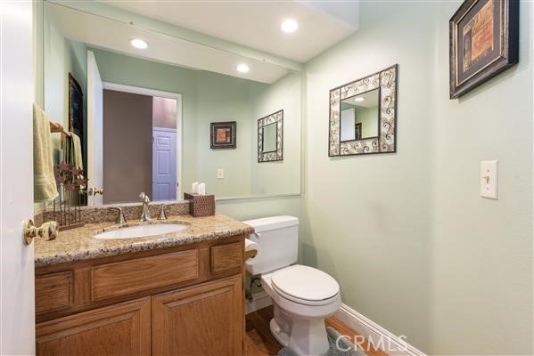 Detail Gallery Image 13 of 29 For 22226 Frontier Pl, Chatsworth,  CA 91311 - 3 Beds | 2 Baths