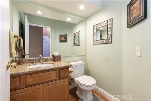 Detail Gallery Image 13 of 29 For 22226 Frontier Pl, Chatsworth,  CA 91311 - 3 Beds | 2 Baths