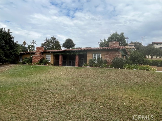 MLS# IV23121944