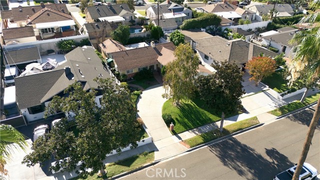 636 Andover photo 30
