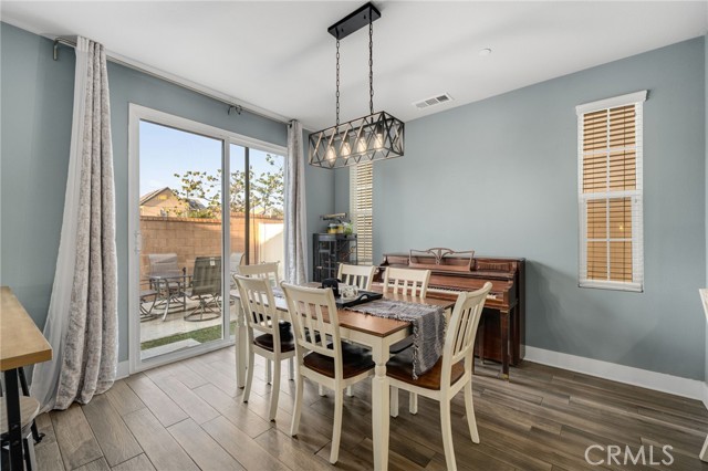 Detail Gallery Image 5 of 48 For 3137 E Chip Smith, Ontario,  CA 91762 - 3 Beds | 2/1 Baths