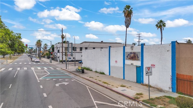 10808 South Broadway photo 27