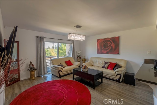 Detail Gallery Image 5 of 21 For 6825 Alabama Ave #313,  Canoga Park,  CA 91303 - 2 Beds | 1 Baths