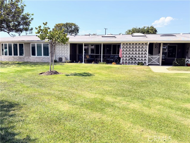 1543 Merion Way, Seal Beach CA: https://media.crmls.org/medias/73b524e1-41aa-4f7c-8bbb-2c77347004b4.jpg