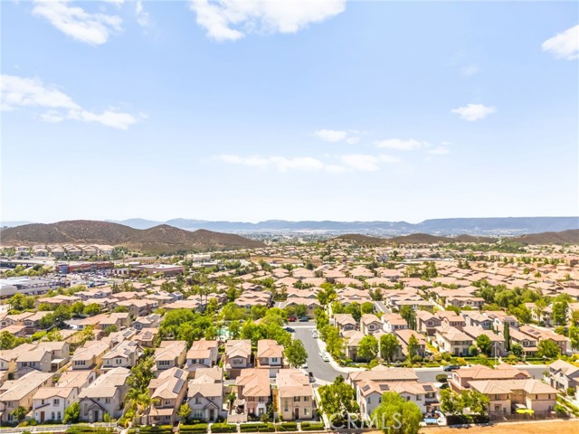 27620 Desert Gold Court, Murrieta CA: https://media.crmls.org/medias/73b6a588-b991-4e7e-815e-562c5c14af40.jpg