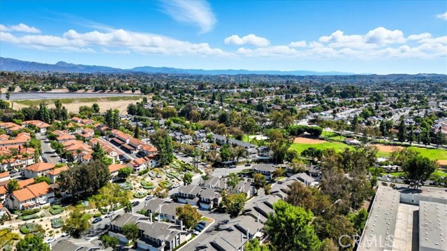 Detail Gallery Image 40 of 48 For 23401 via Linda #C,  Mission Viejo,  CA 92691 - 2 Beds | 2/1 Baths