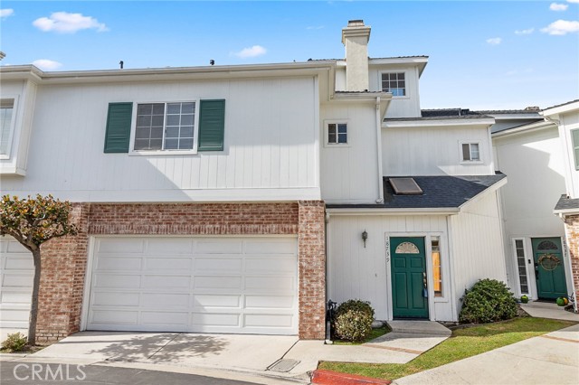 Detail Gallery Image 1 of 26 For 18739 Chapel Ln, Huntington Beach,  CA 92646 - 3 Beds | 2/1 Baths