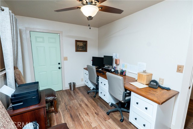 Detail Gallery Image 24 of 59 For 25565 Road 13, Chowchilla,  CA 93610 - 4 Beds | 3 Baths