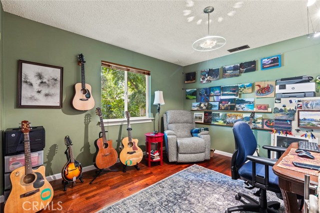 Detail Gallery Image 14 of 27 For 3123 Michael Way, Chico,  CA 95973 - 3 Beds | 2 Baths