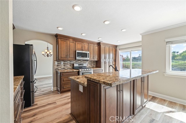 Detail Gallery Image 4 of 38 For 39750 Avenida Miguel Oeste, Murrieta,  CA 92563 - 5 Beds | 3 Baths